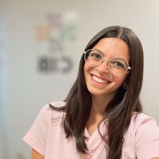 Fiorella Cavenaghi, Licenciada en Psicopedagogía
